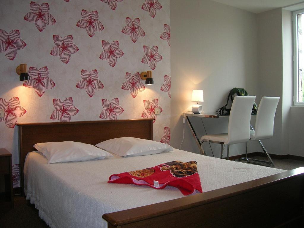 Le Relais De Ceilhes Hotel Quarto foto